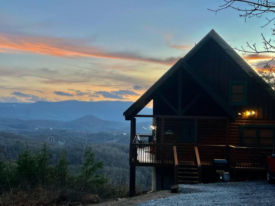Willa Yogi'S Den: Breathtaking Views! 3 Min To Dollywood, On 1 Acre! Sevierville Zewnętrze zdjęcie